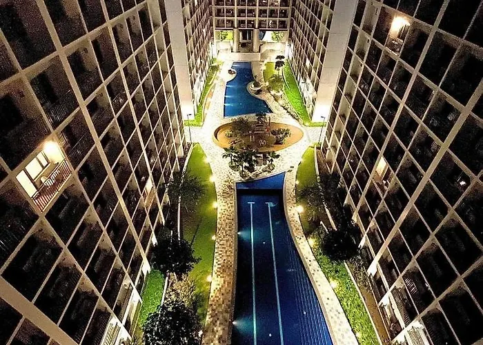 Shore D4 Shortwalk Mall Of Near Airport Manila